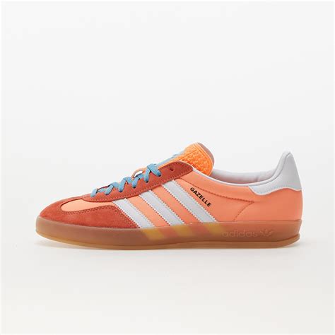 adidas schoenen blauw met oranje|Adidas gazelle schoenen.